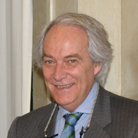 Enrique Chico, Miembro de Honor del Instituto Medicofarmacéutico de Catalunya